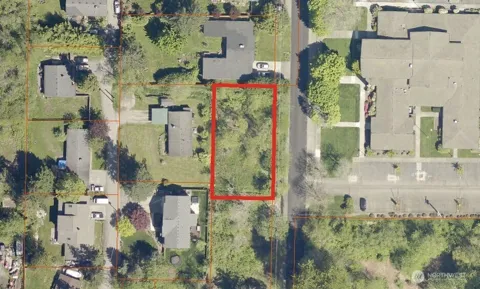 11 xx 6th Avenue SE