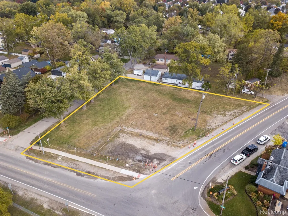 1035 E Walled Lake Drive Walled Lake City, MI 48390