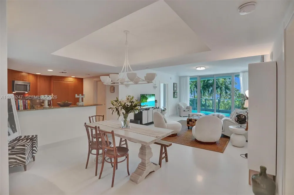 2627 S Bayshore Dr #506 Coconut Grove, FL 33133