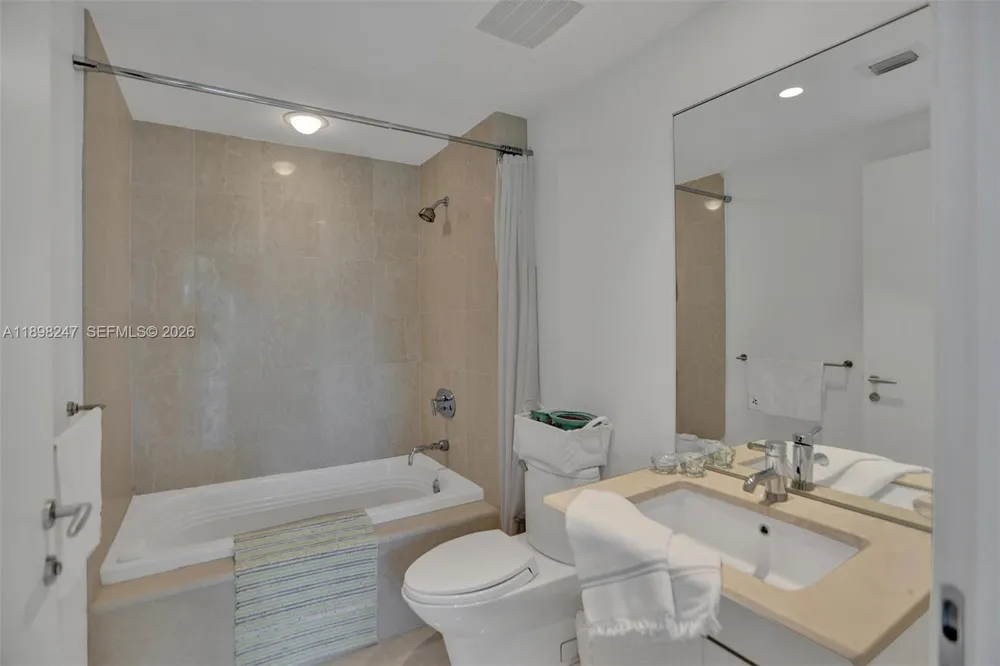 2627 S Bayshore Dr #506 Coconut Grove, FL 33133