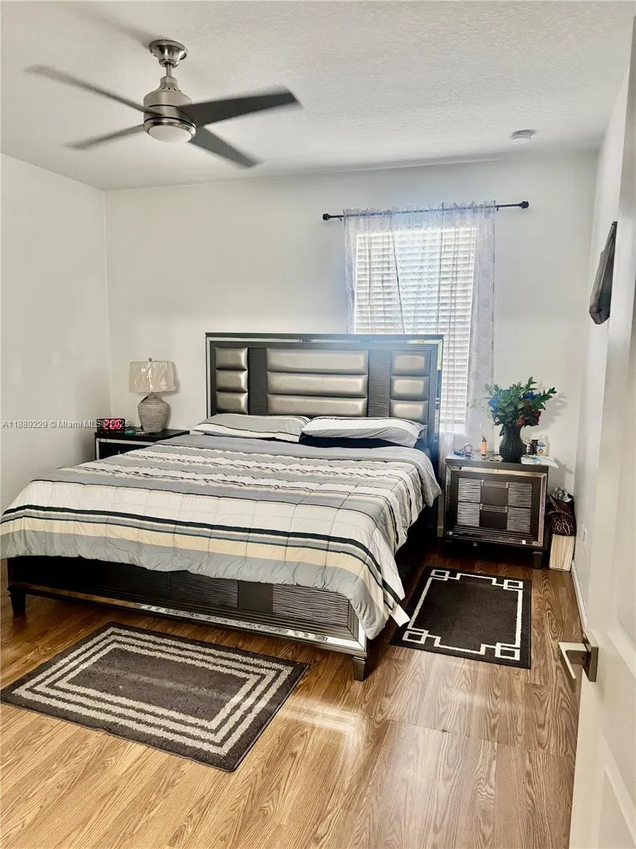 4039 NW 11th St Lauderhill, FL 33313