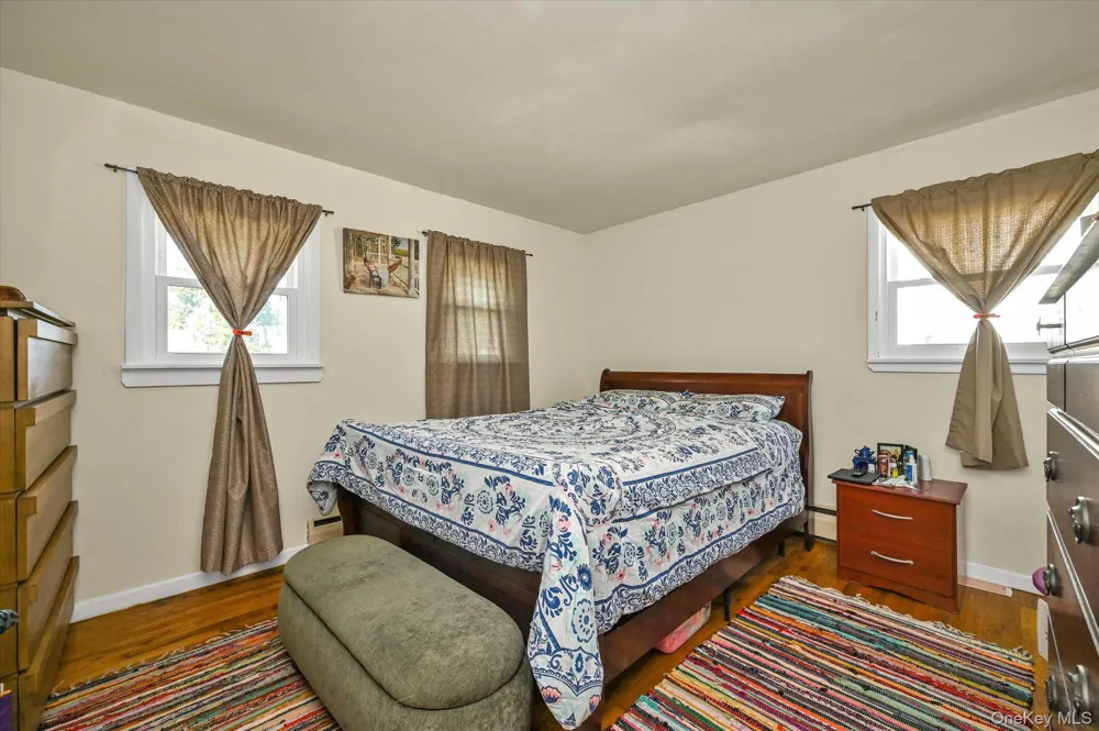 16 E Chestnut Street Central Islip, NY 11722