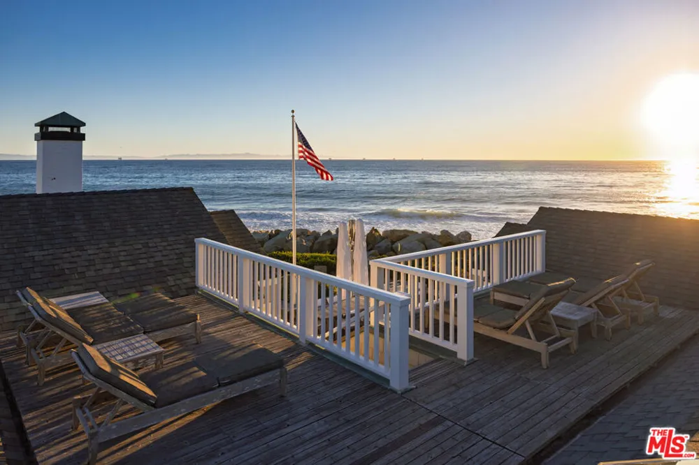 571 Sand Point Road Carpinteria, CA 93013