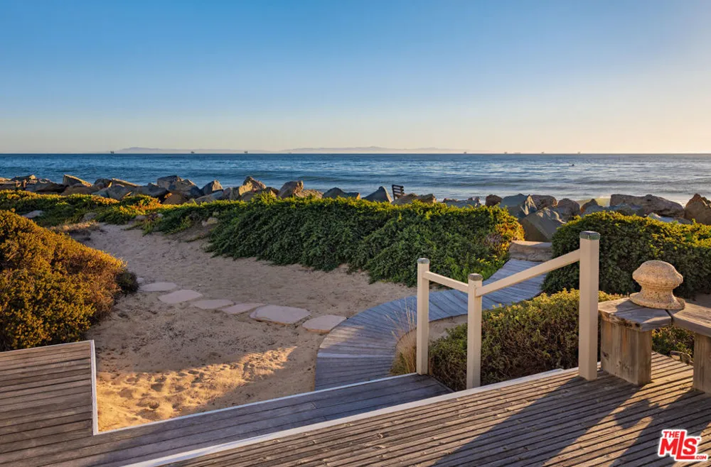 571 Sand Point Road Carpinteria, CA 93013