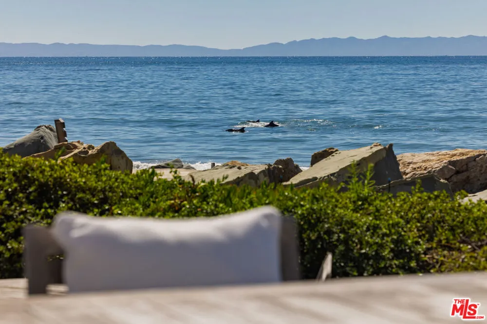 571 Sand Point Road Carpinteria, CA 93013
