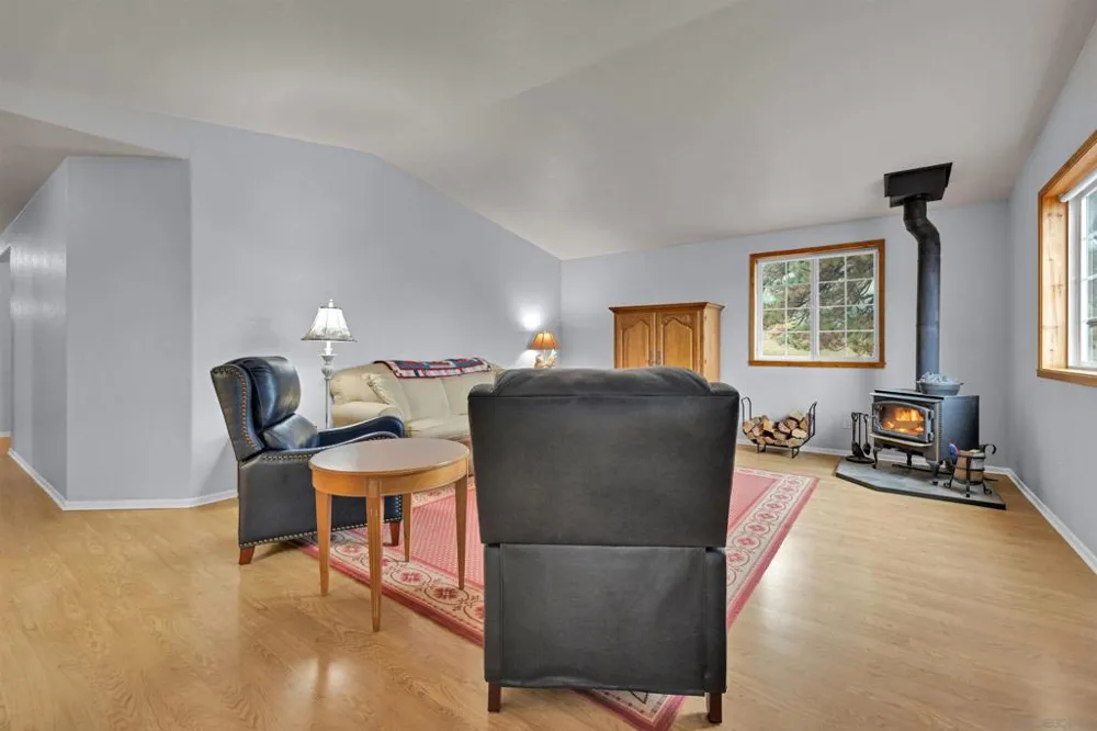 4074 La Tenaja Trail Julian, CA 92036