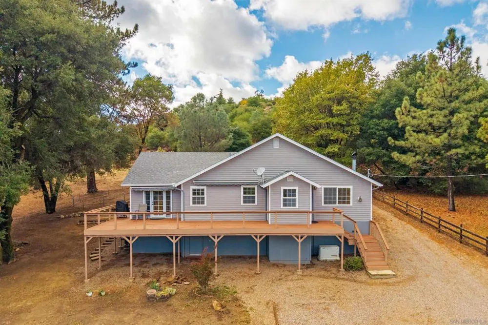 4074 La Tenaja Trail Julian, CA 92036