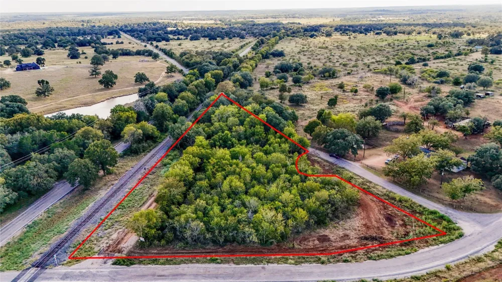 High Crossing Road Smithville, TX 78957