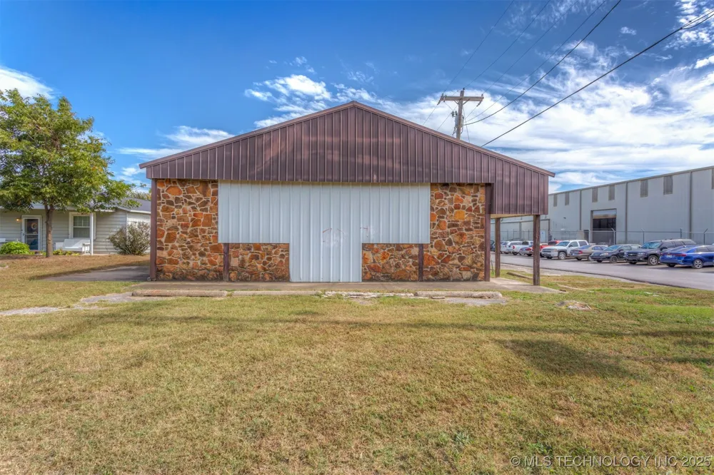 9835 S Frankoma Road Sapulpa, OK 74066