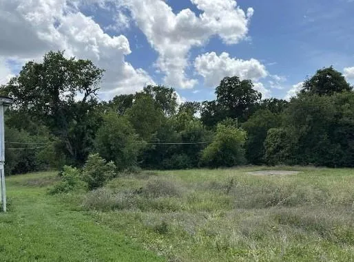 2720 Avenue K Fort Worth, TX 76105