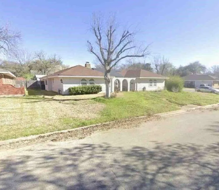 3700 Kelvin Avenue Fort Worth, TX 76133