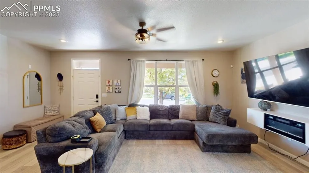 2372 Asoka Street Strasburg, CO 80136