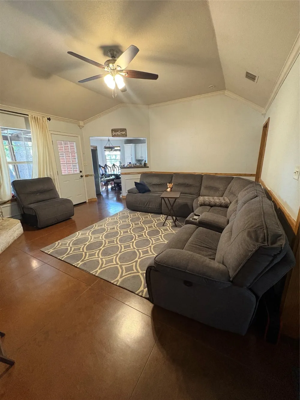 130 Private Road 5793b Groesbeck, TX 76642