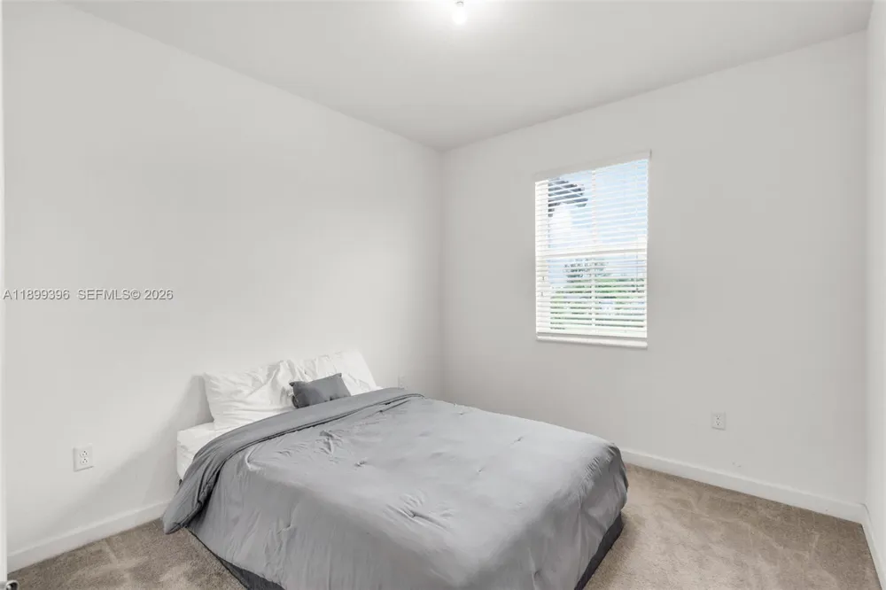 12523 NW 24th Ave Miami, FL 33167