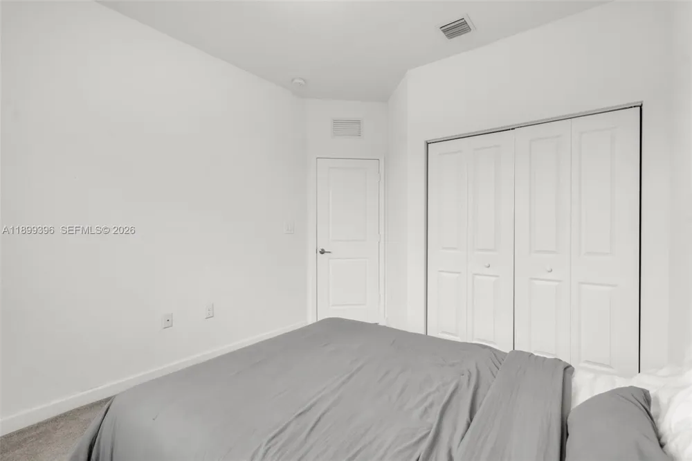 12523 NW 24th Ave Miami, FL 33167