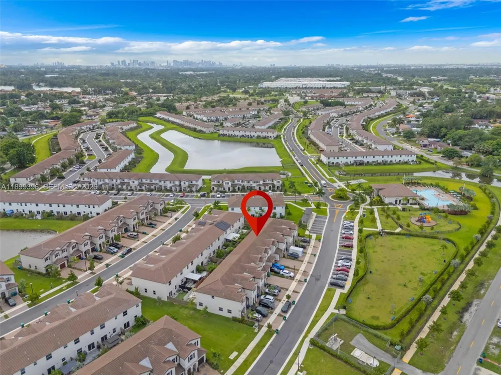 12523 NW 24th Ave Miami, FL 33167