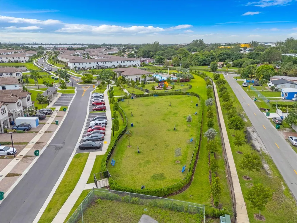 12523 NW 24th Ave Miami, FL 33167