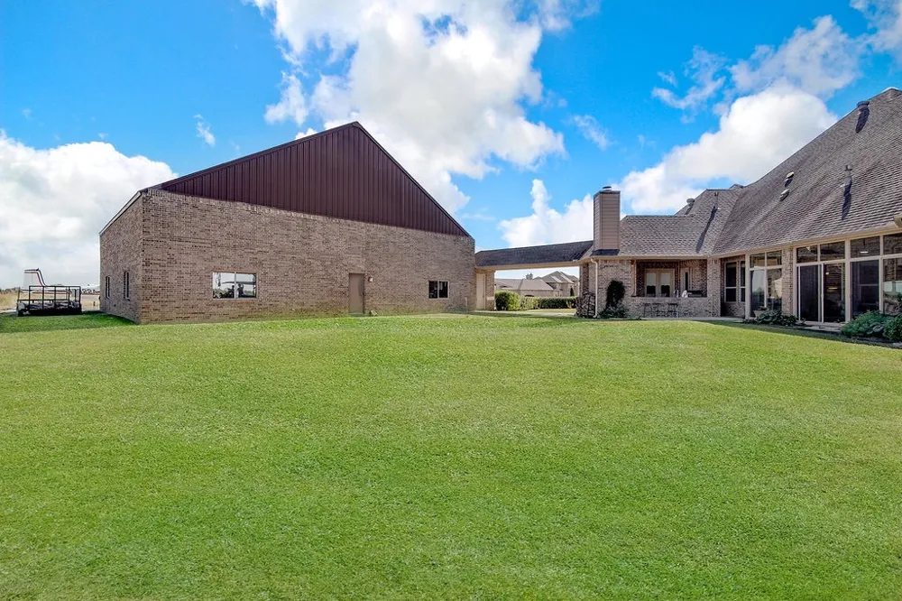 117 Citation Drive Cresson, TX 76035