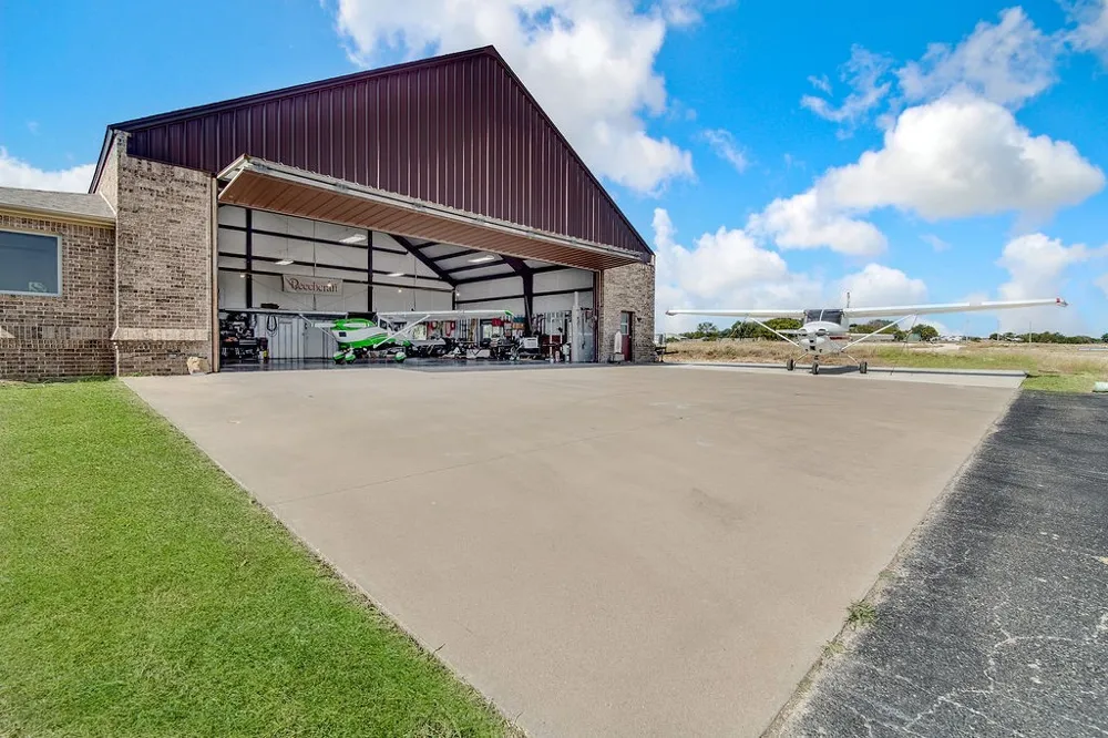 117 Citation Drive Cresson, TX 76035