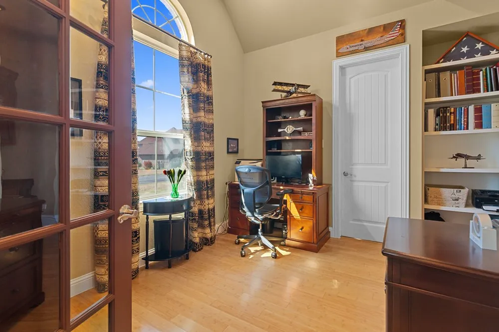 117 Citation Drive Cresson, TX 76035