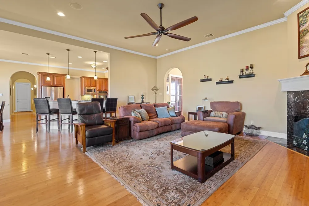 117 Citation Drive Cresson, TX 76035