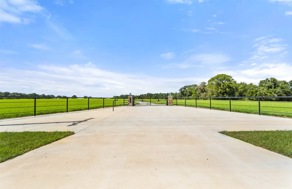 1147 Farm to Market 346 Bullard, TX 75757