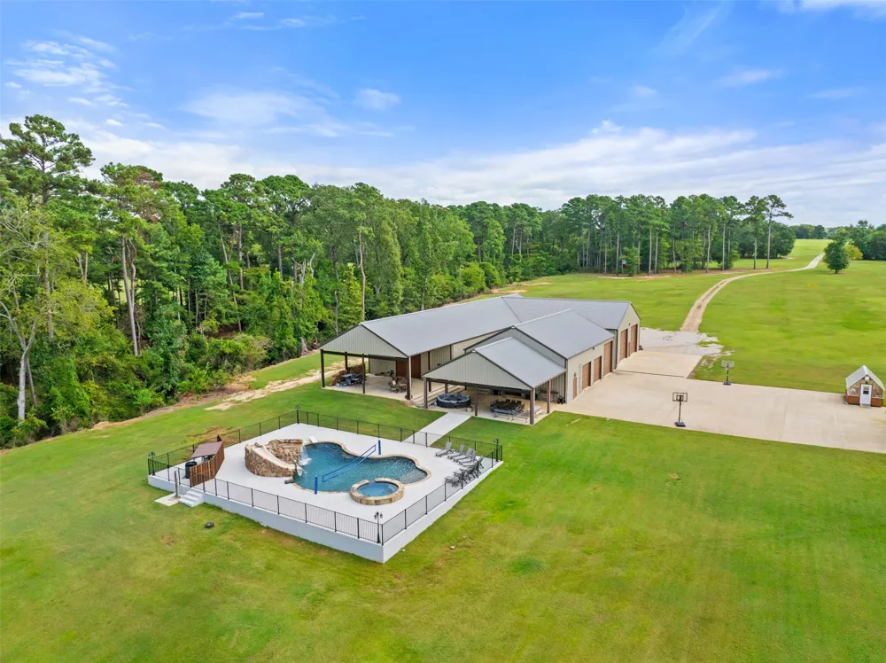 1147 Farm to Market 346 Bullard, TX 75757