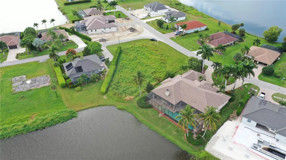 18018 Royal Hammock Blvd Naples, FL 34114