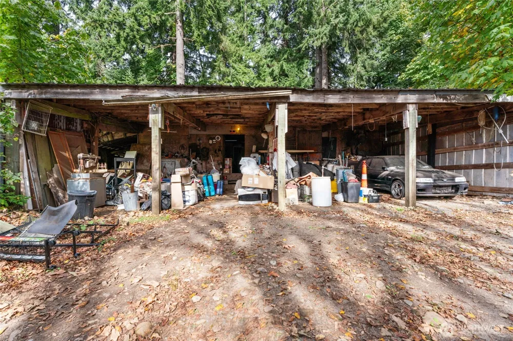 39812 94th Avenue La Center, WA 98629