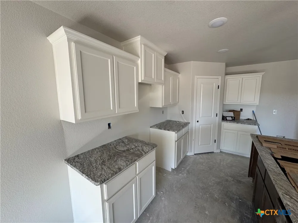 2546 Cowgirl Trail Belton, TX 76513