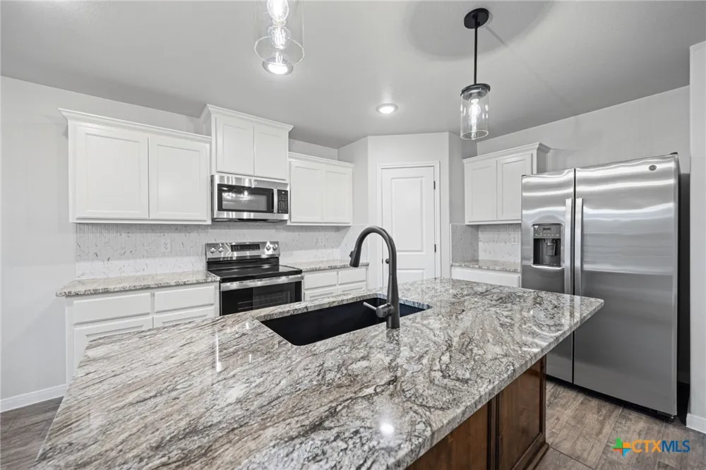 2546 Cowgirl Trail Belton, TX 76513