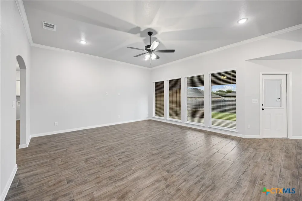 2546 Cowgirl Trail Belton, TX 76513