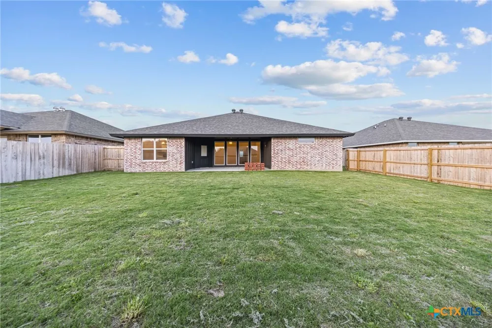 2546 Cowgirl Trail Belton, TX 76513