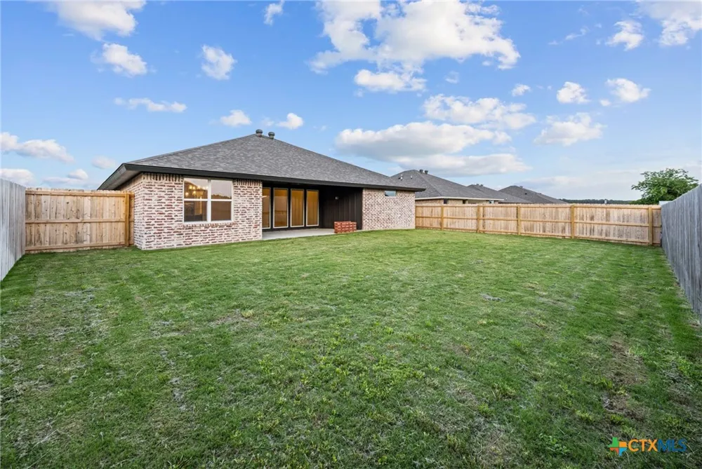 2546 Cowgirl Trail Belton, TX 76513