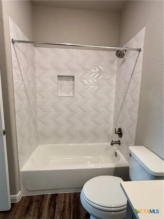 423 Calumet Palacios, TX 77465