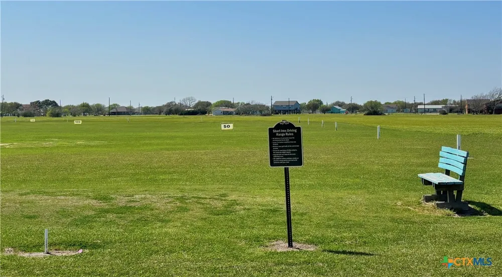 423 Calumet Palacios, TX 77465