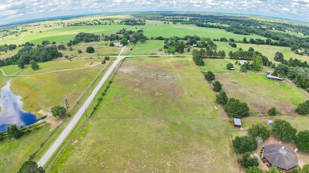 Homestead Circle Paige, TX 78659