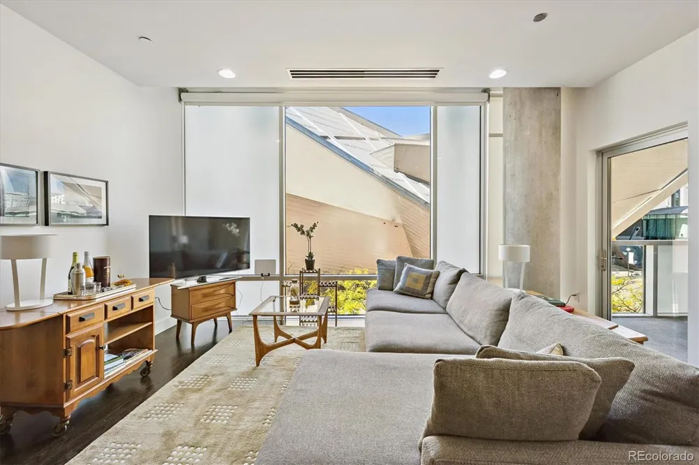 1200 Acoma Street #303