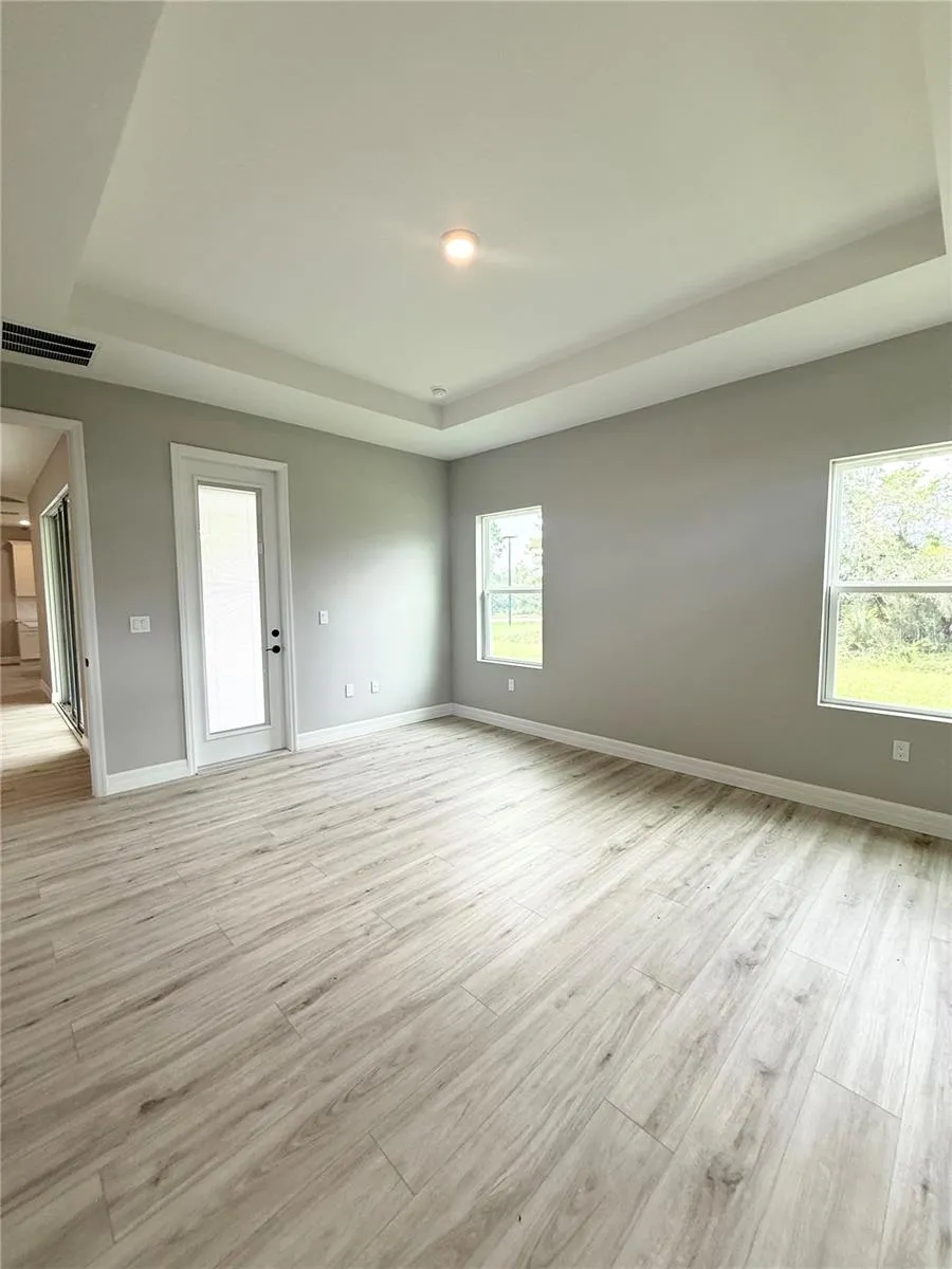 5336 COLUMBUS BOULEVARD Sebring, FL 33872
