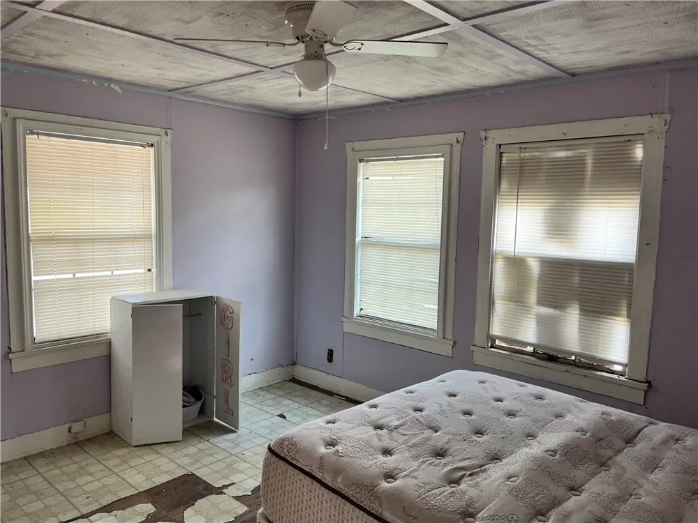 503 Johnson Street Freer, TX 78357