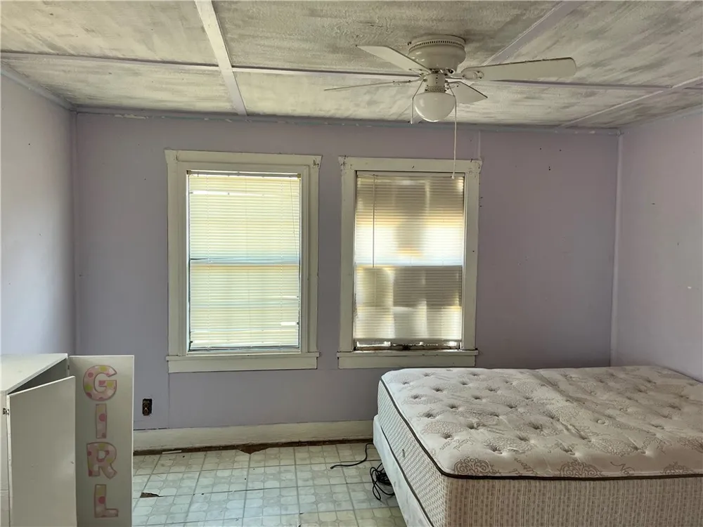 503 Johnson Street Freer, TX 78357