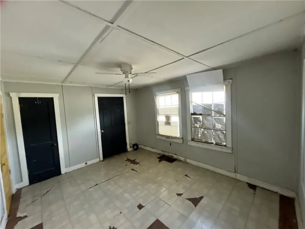 503 Johnson Street Freer, TX 78357