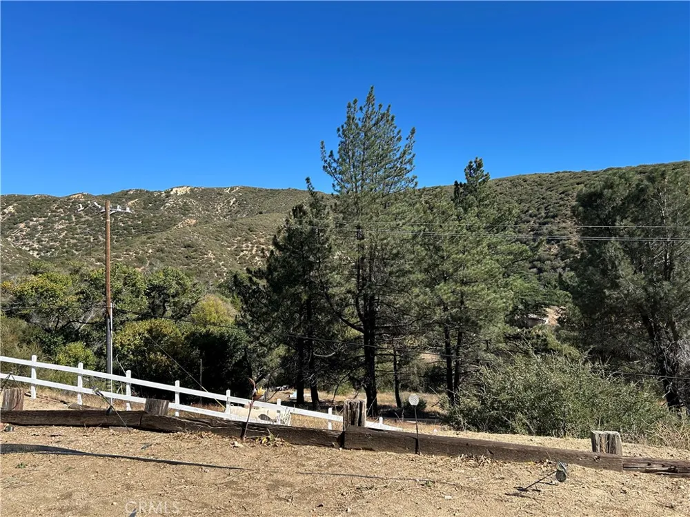 43155 Lake Hughes Lake Hughes, CA 93532