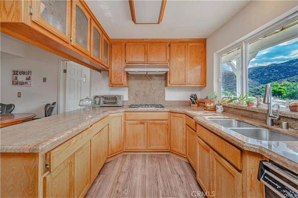 43155 Lake Hughes Lake Hughes, CA 93532