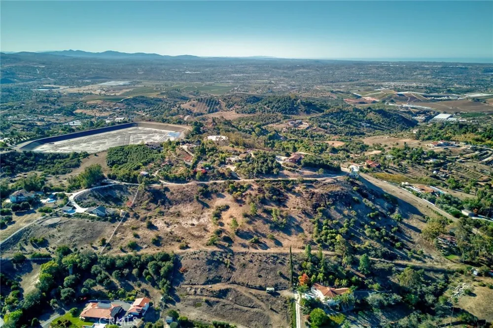 6542 Indian Trail Way Fallbrook, CA 92028
