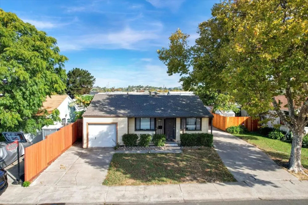 2114 Teakwood Street Vallejo, CA 94591