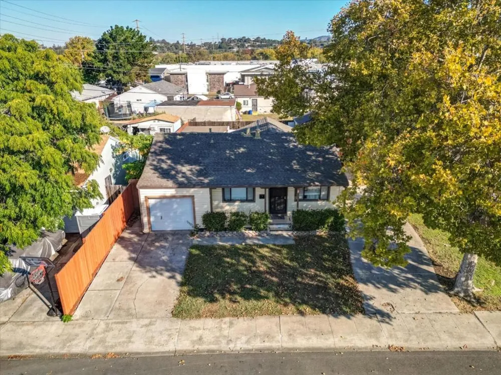 2114 Teakwood Street Vallejo, CA 94591