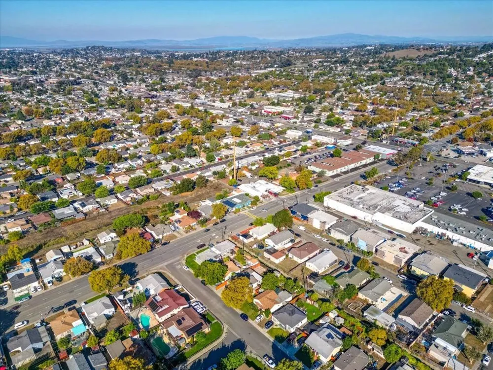 2114 Teakwood Street Vallejo, CA 94591