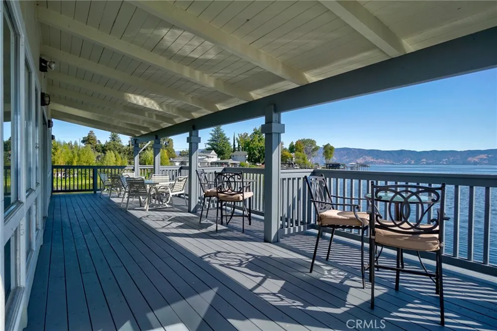 1832 Montana Vista Lakeport, CA 95453
