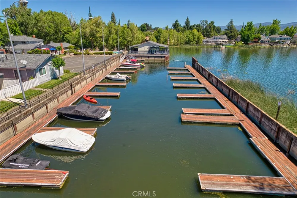 1832 Montana Vista Lakeport, CA 95453
